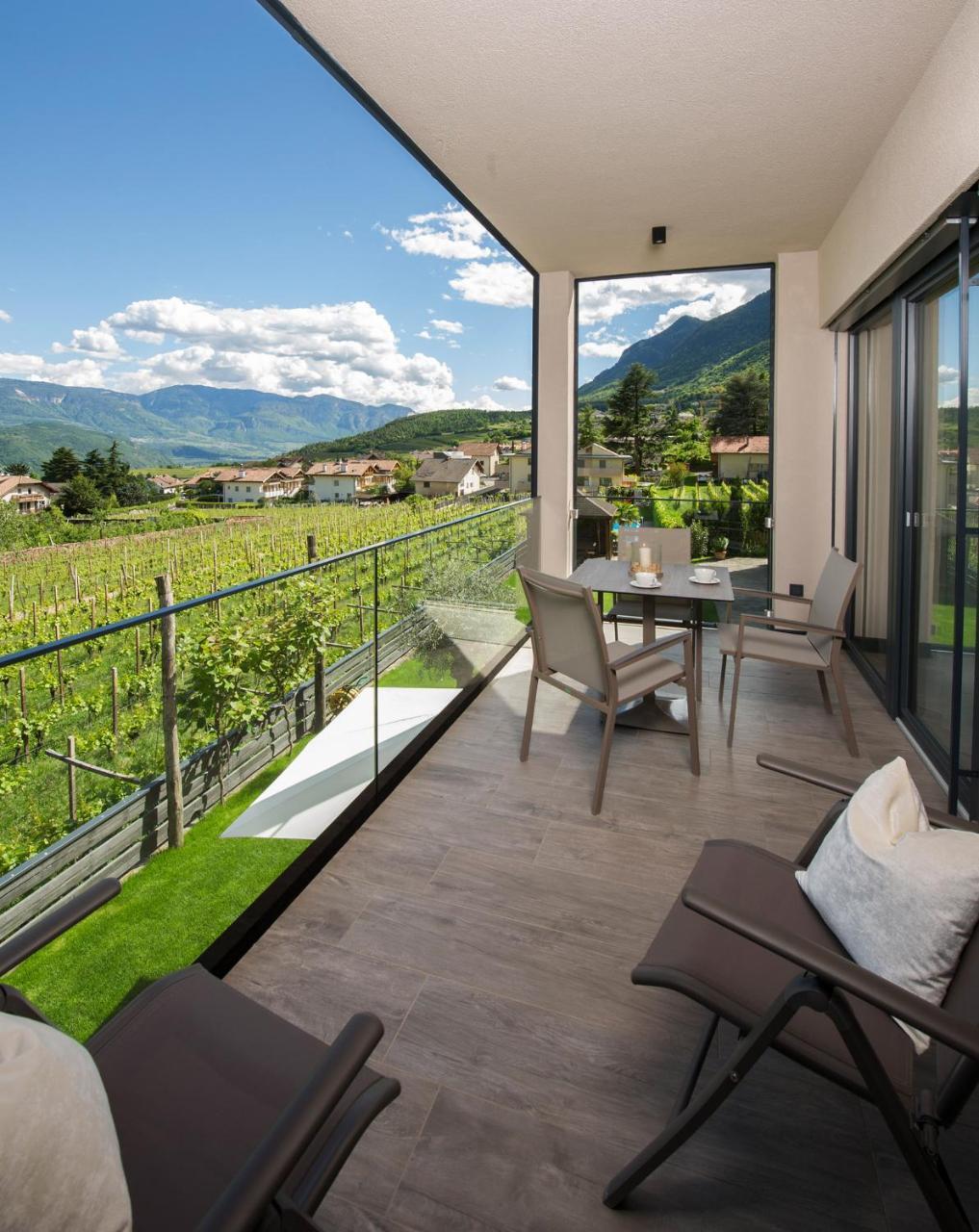 Haus Gregori Aparthotel Caldaro Εξωτερικό φωτογραφία